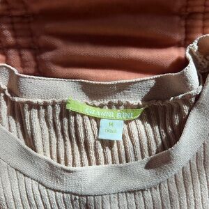 Gianni Bini Beige Ribbed Long Sleeve